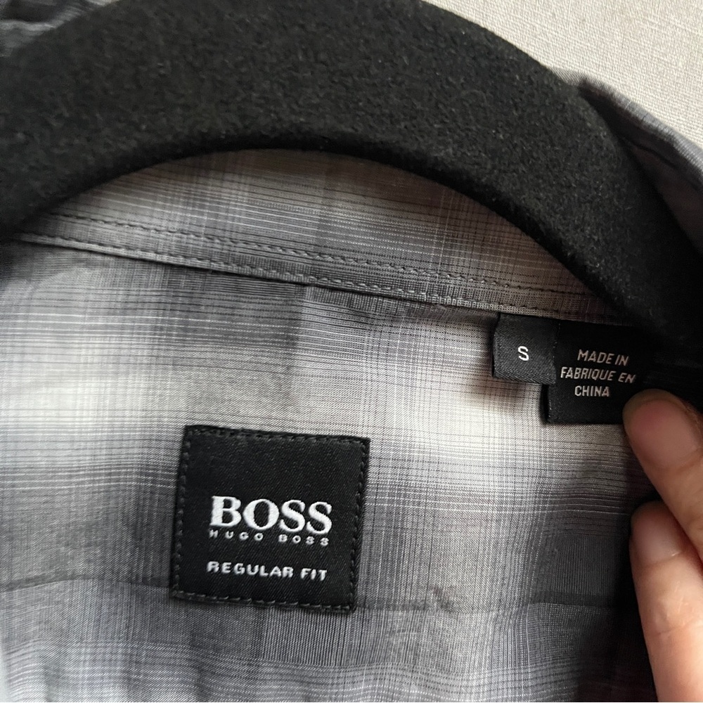 NWT BOSS Hugo Boss Men's Regular Fit Plaid Cotton Button Down Shirt S - Picture 6 of 8
